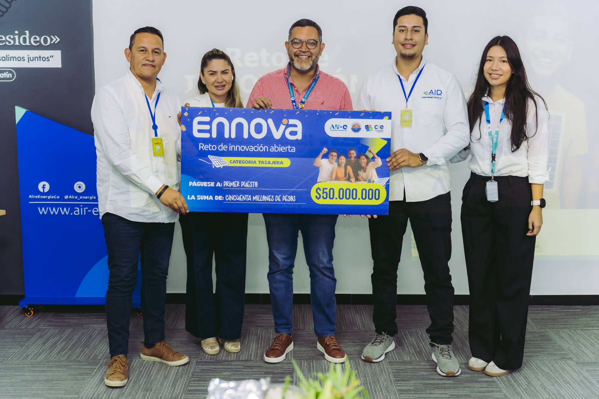 Entrega recursos para Implementar KIT Solar Tasajera